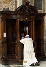 pope frances going to confession